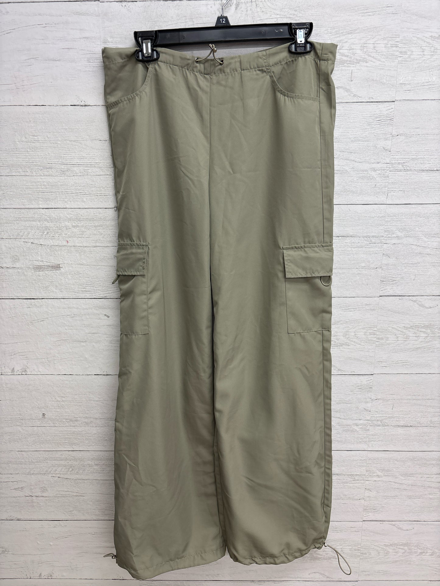 Size XS Edikted Green Pants
