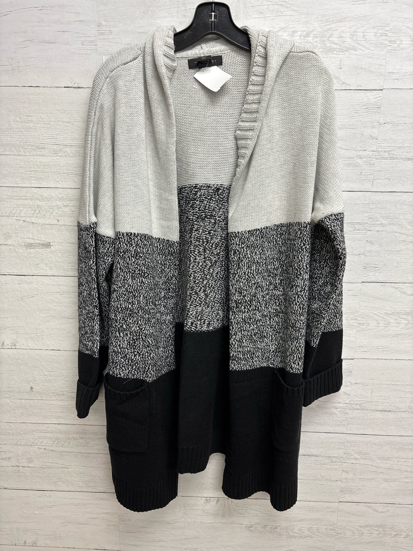 Size XL Tahari Grey/black Womens Cardigan