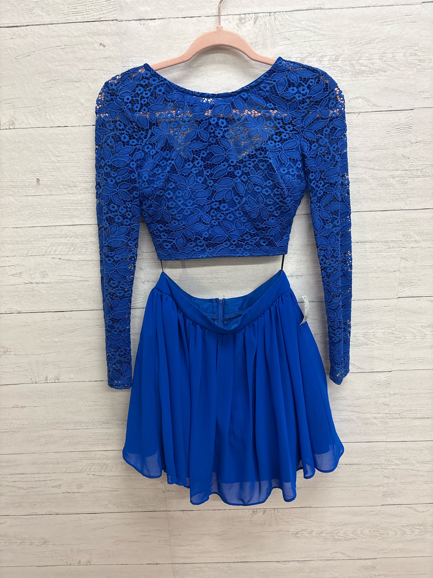 Size 1 B Smart Blue Gown