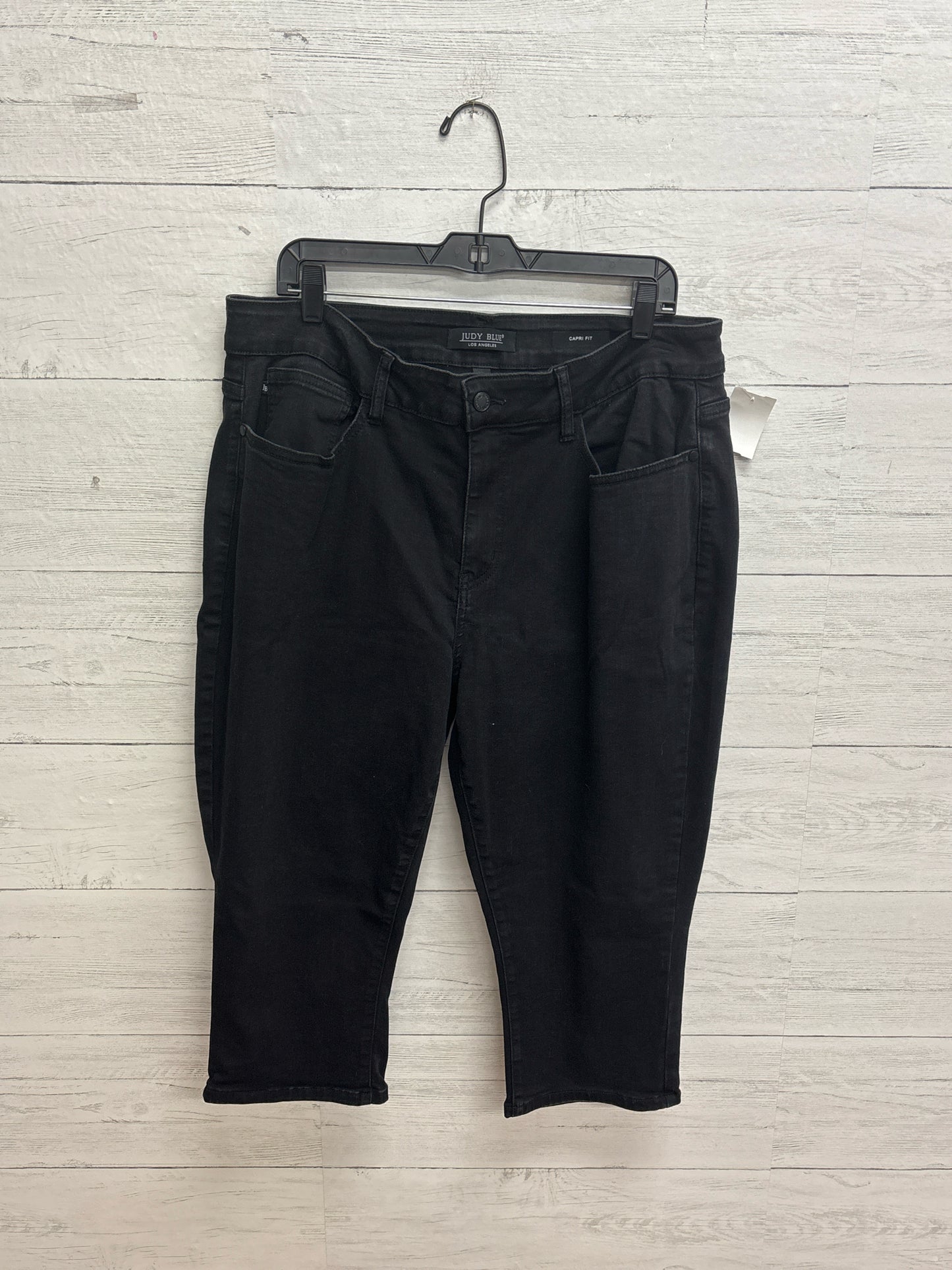Size 20 Judy Blue Black Denim Capri