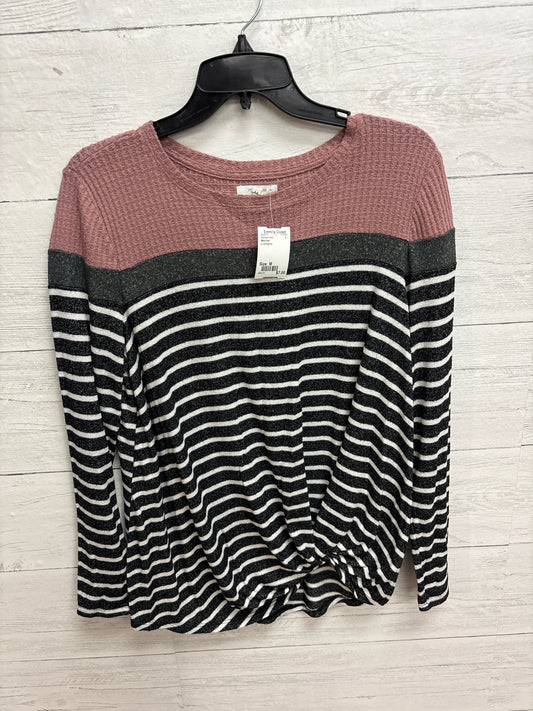 Size M Maurices purple/grey Womens Shirt