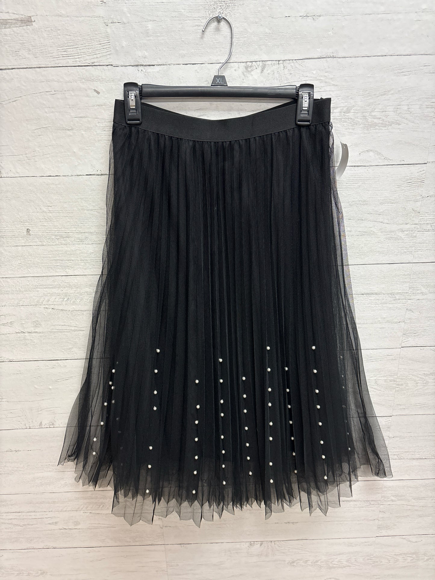 Size M Ultra pink Black Skirt