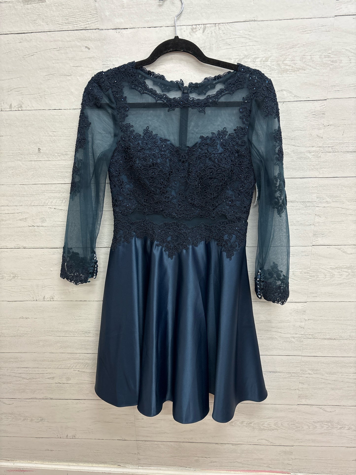 Size 4 JJ's House Navy Gown