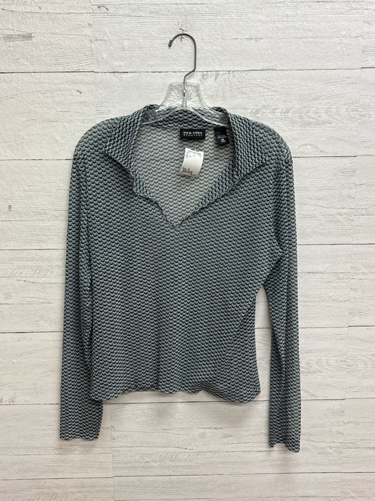 Size M New York Blue Shirt