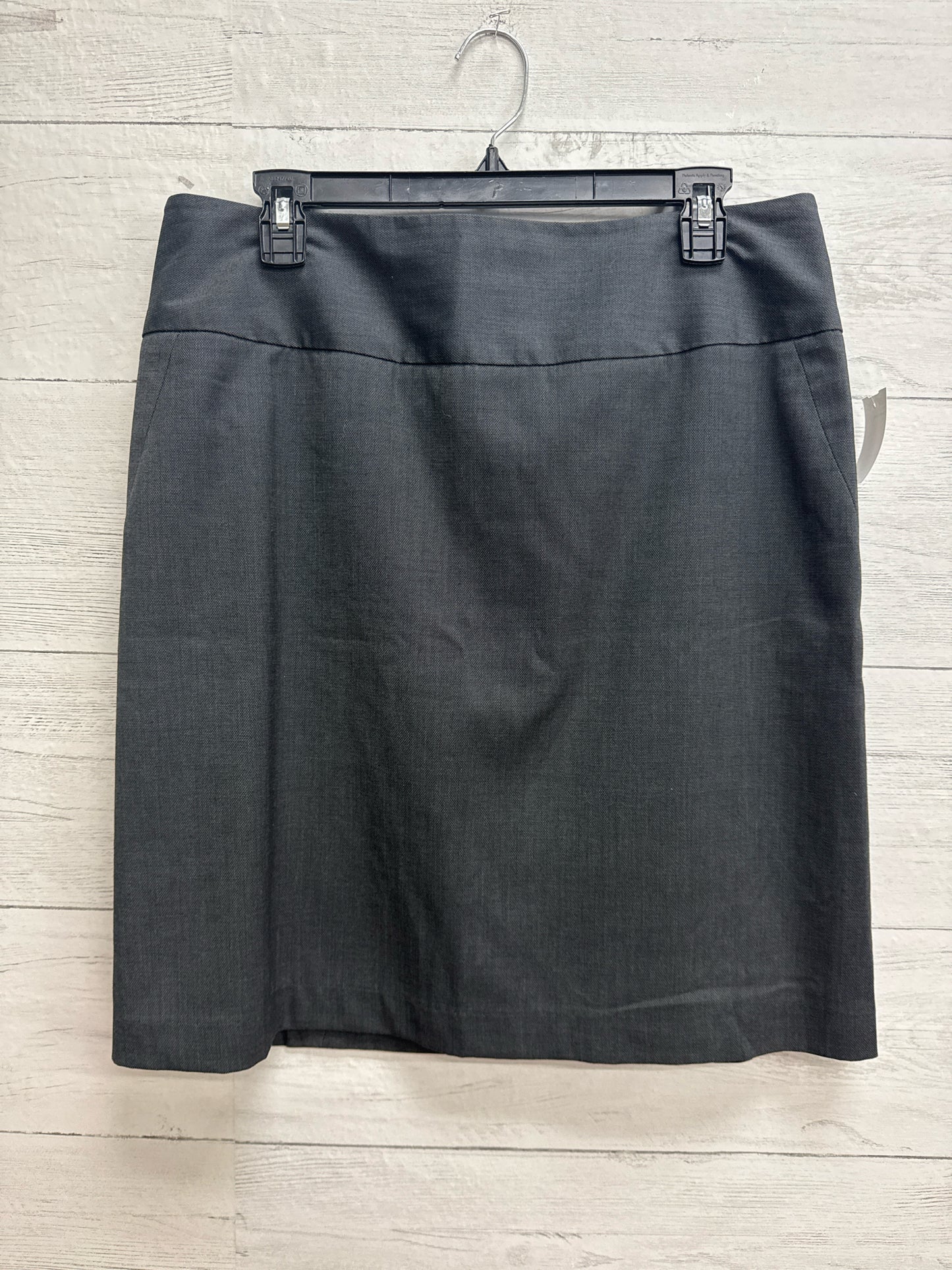 Size 12 Banana Republic Gray Skirt