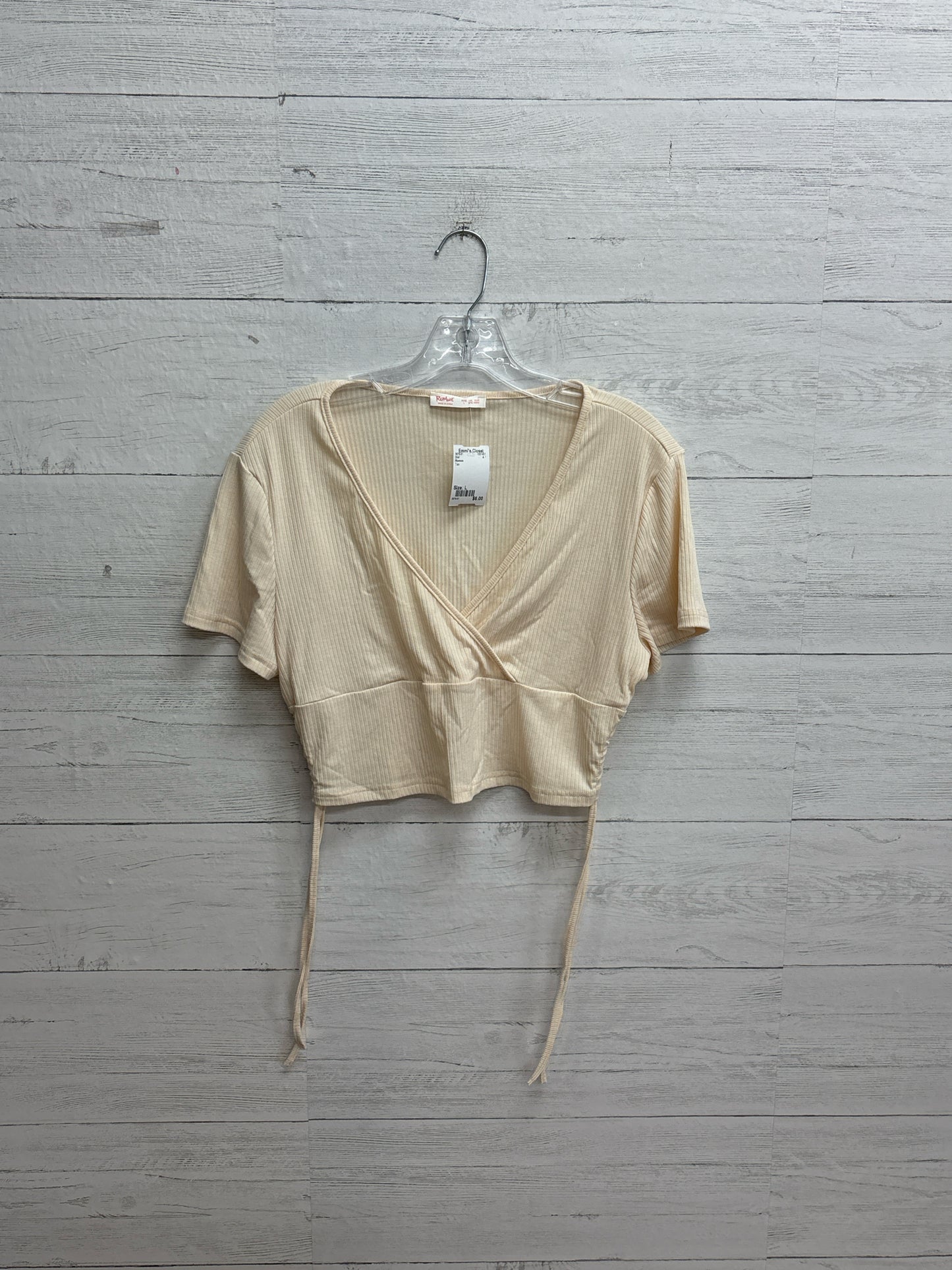 Size L Romwe Tan Shirt