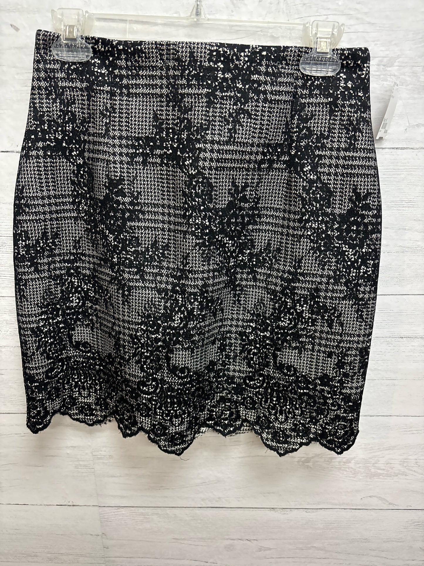 Size M N/A Black Skirt