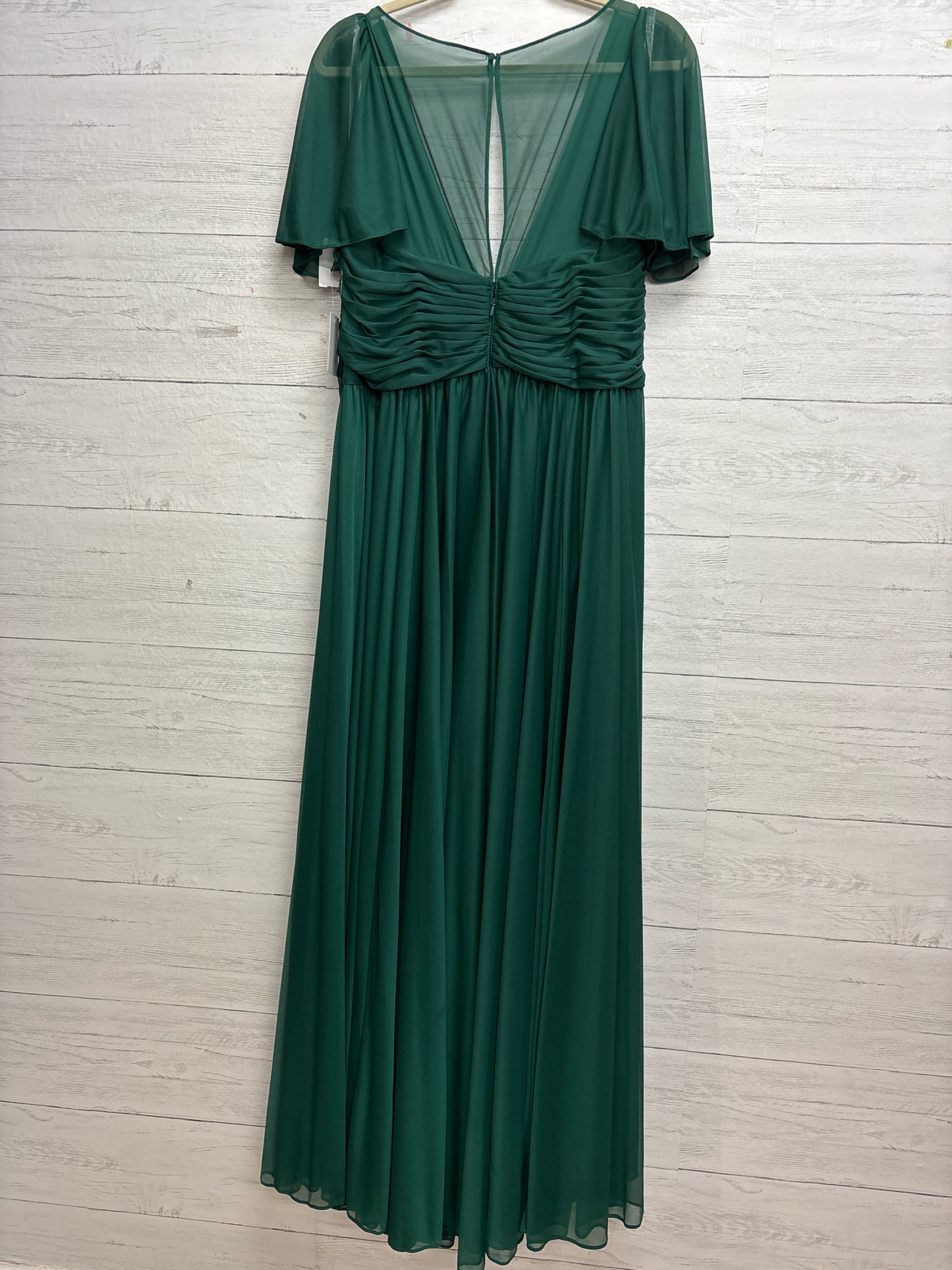 Size 16 Celebrate Together Green Gown