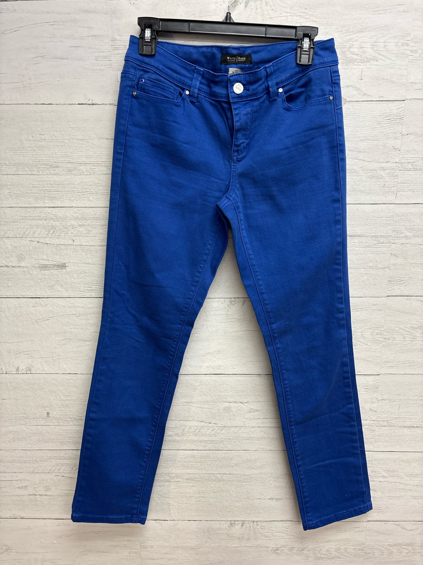 Size M White House Blue Womens Jeans
