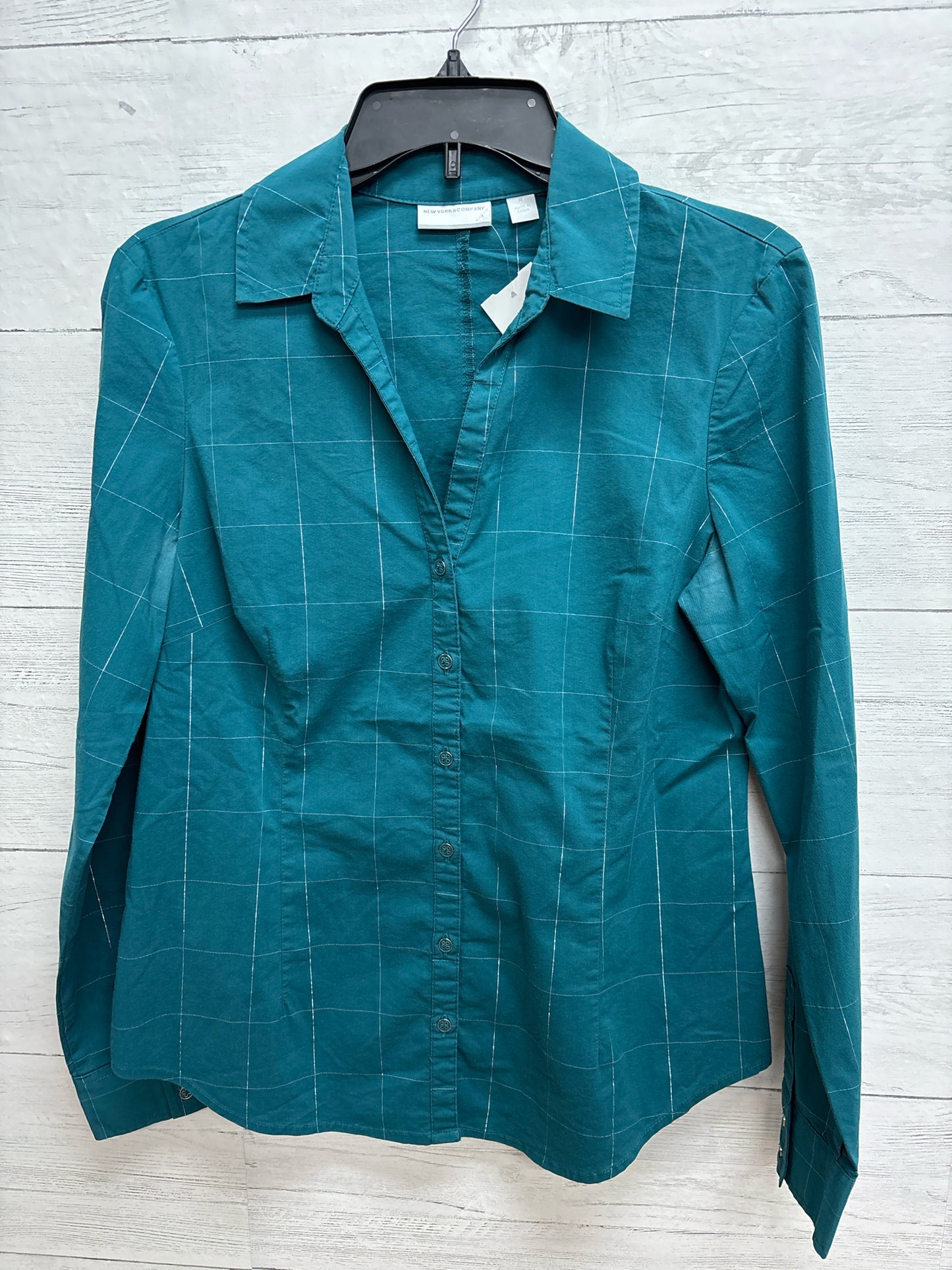 Size M New York & Company Teal Shirt