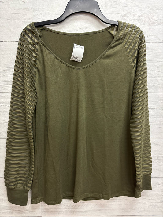 Size M N/A Green Womens Shirt