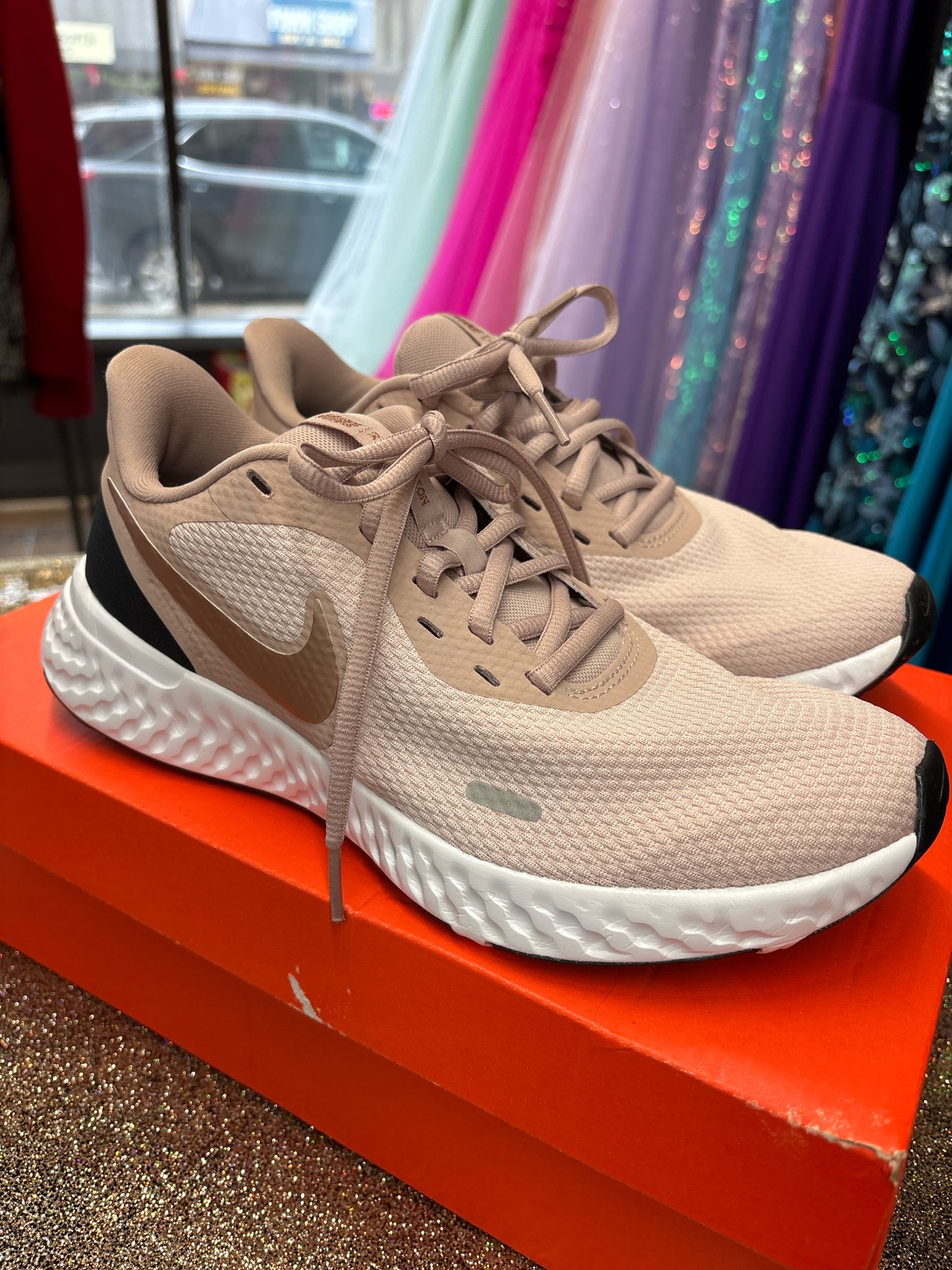 8 Nike Rose Woomens Shoe