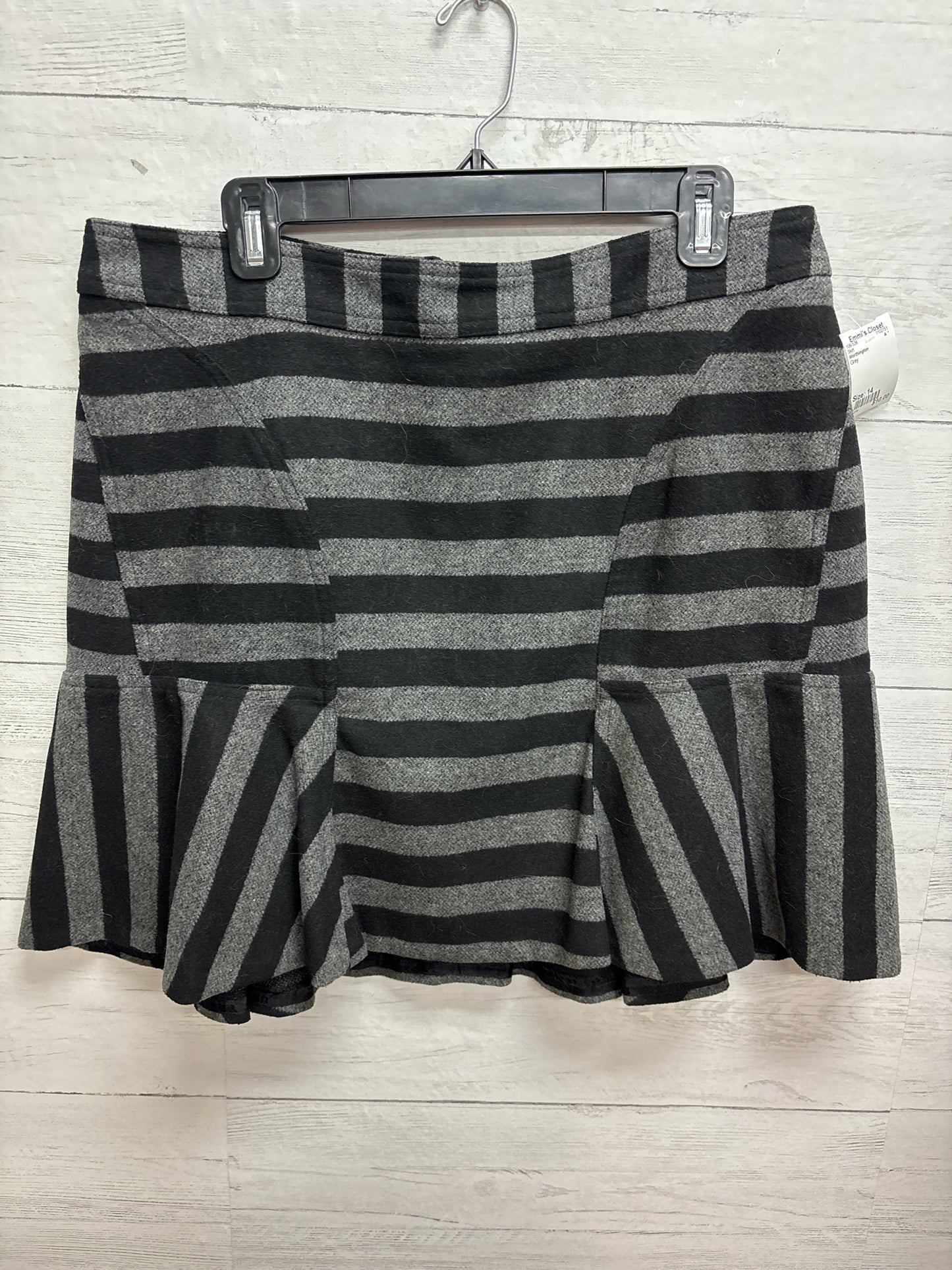 Size 14 Worthington Grey Skirt