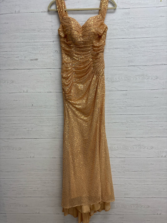 Size M N/A Gold Gown