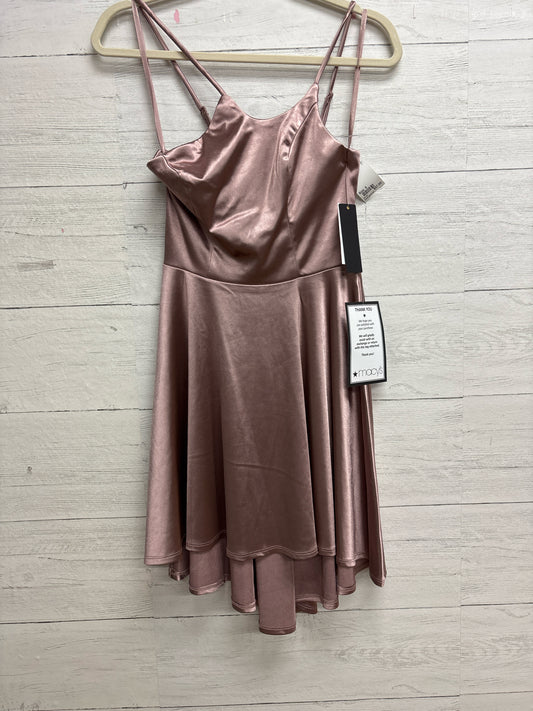 Size 4 City Studio Rose Gown