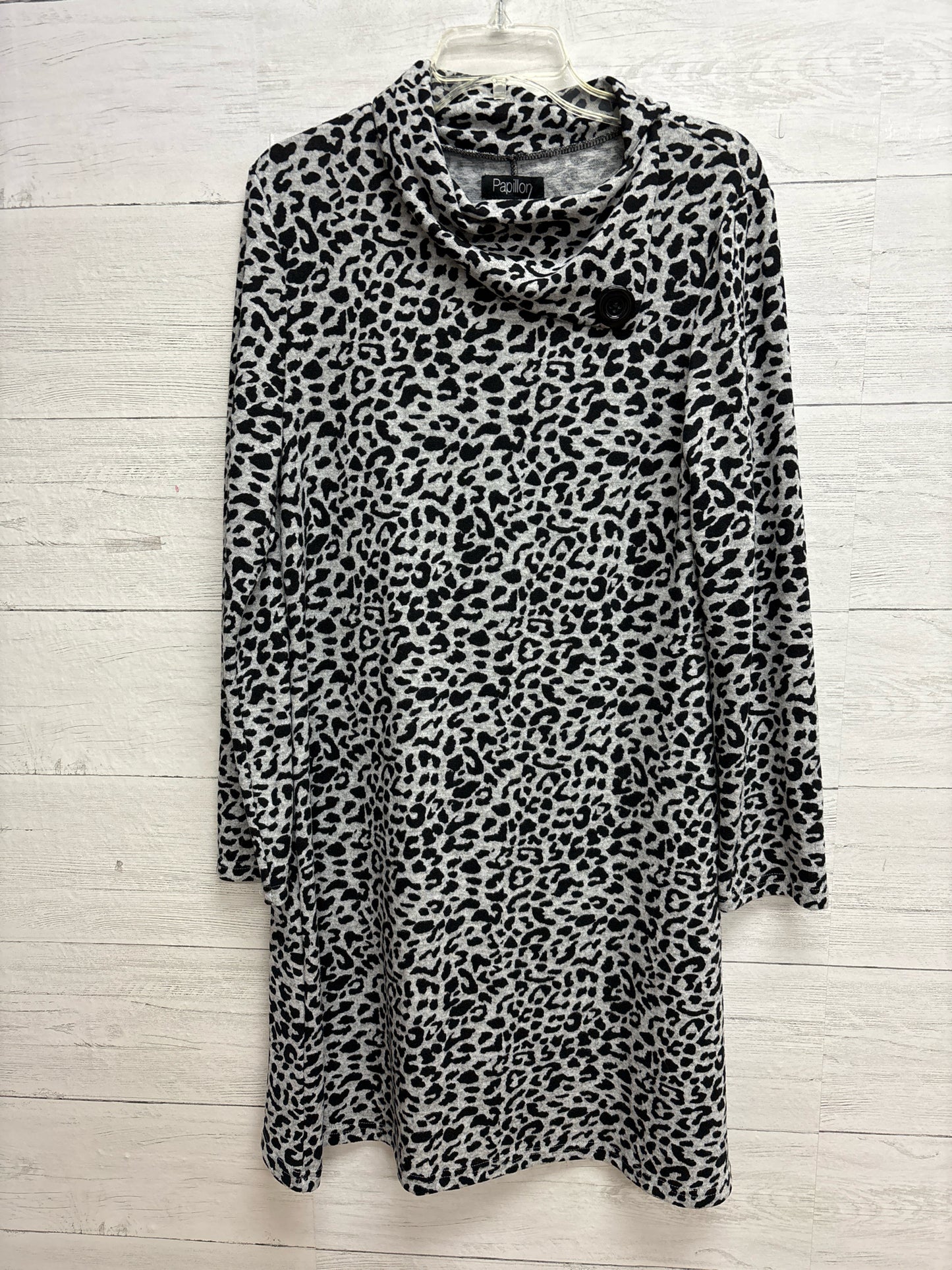 Size M Papillon Black/Grey Dress