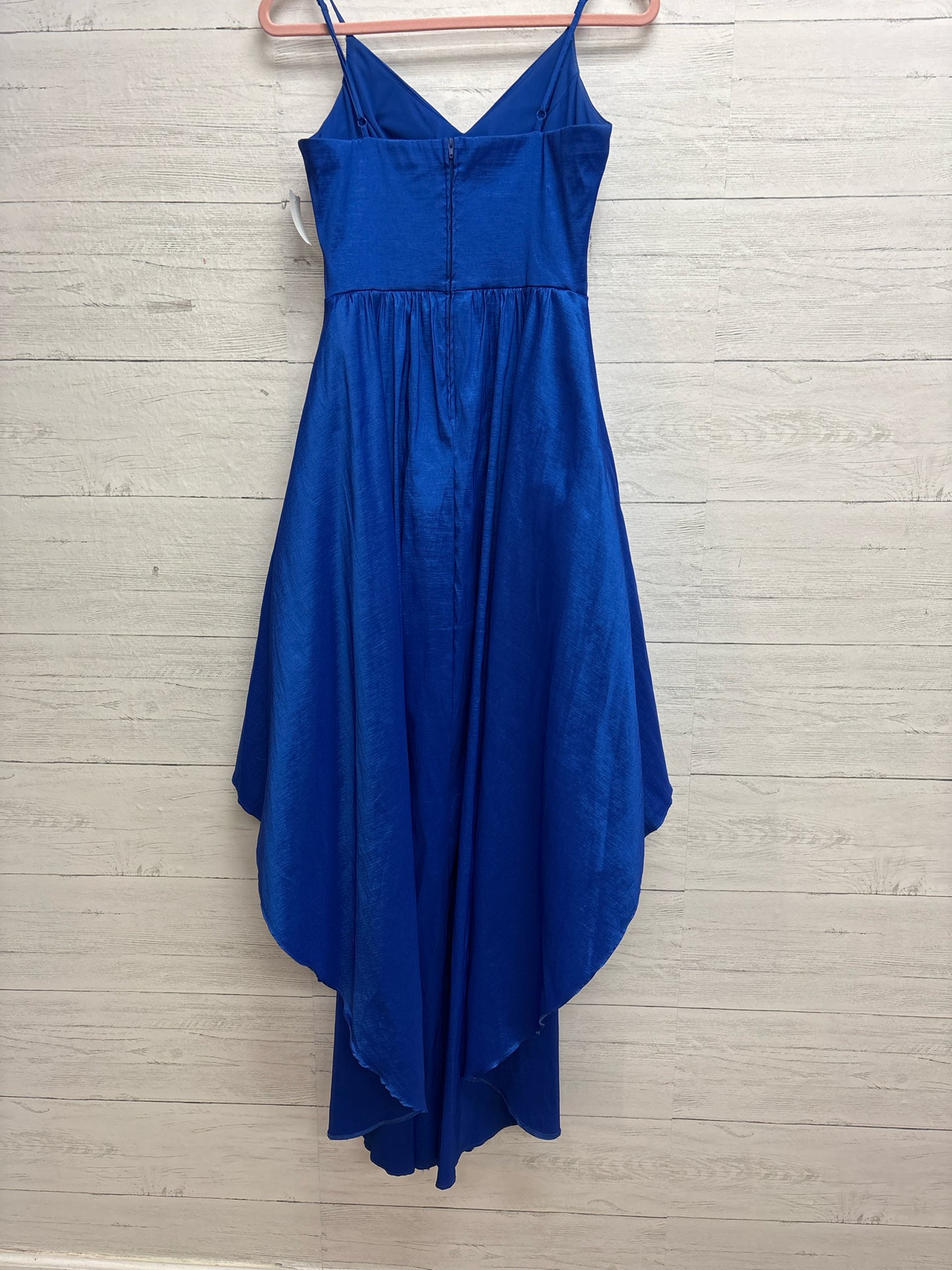 Size 9/10 B Darling Blue Gown