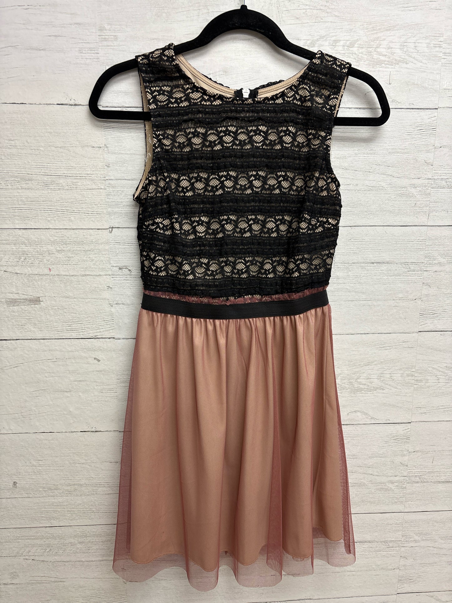 Size S Speechless Pink/Black Gown