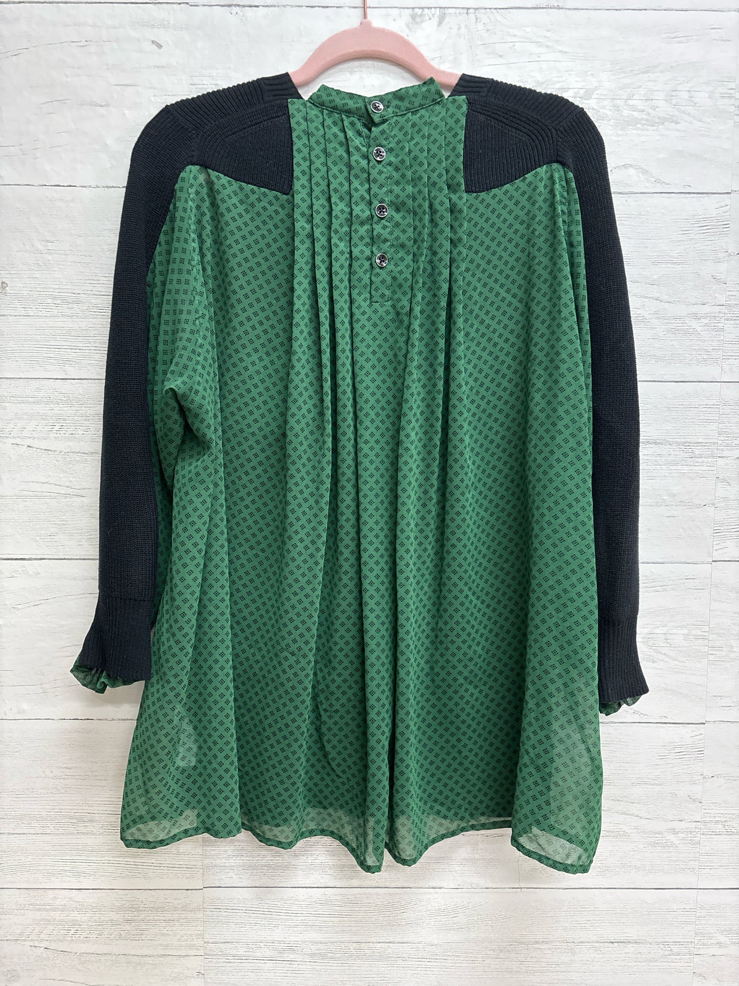 Size M Cabi Black/Green Womens Shirt
