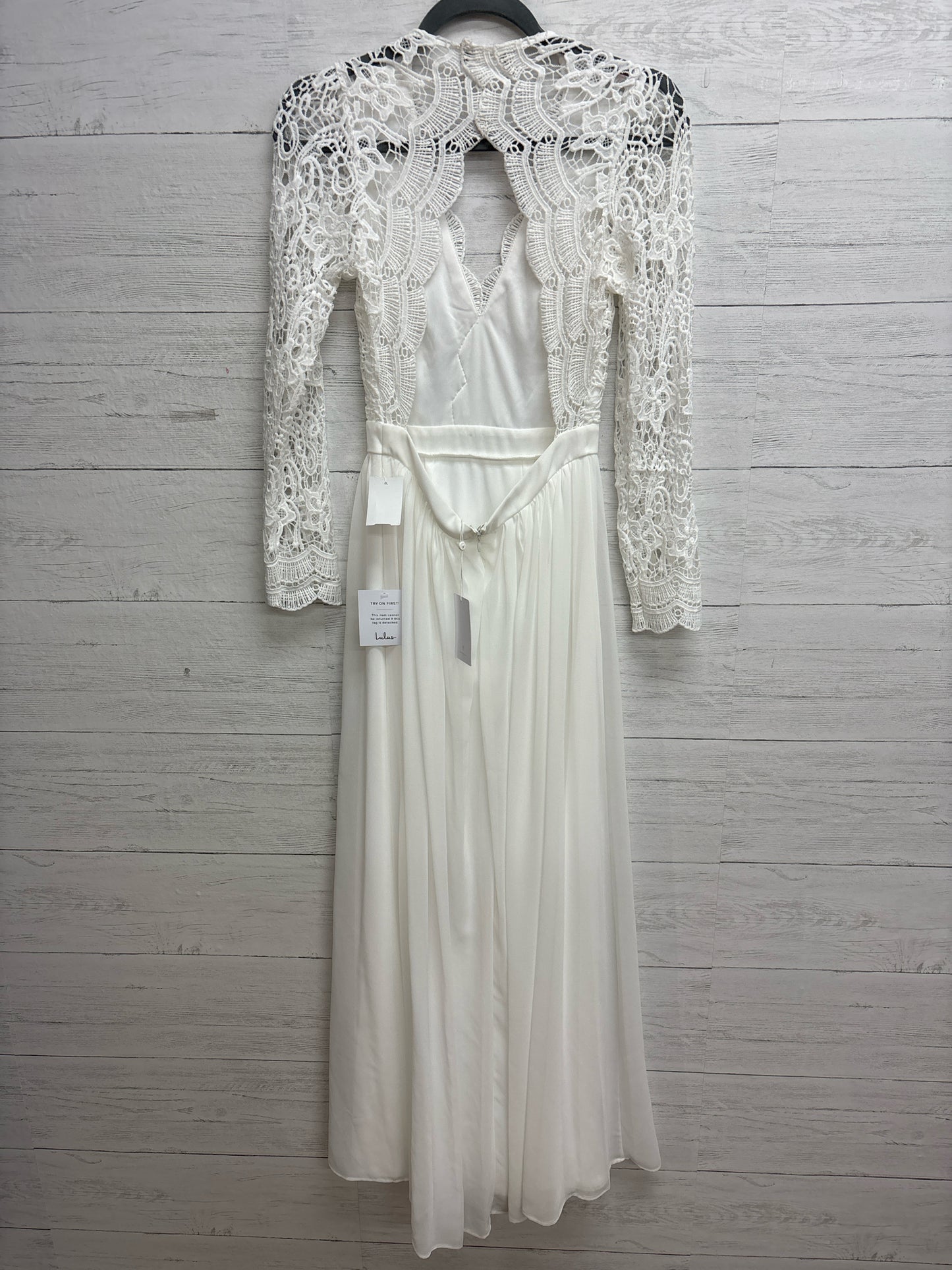 Size XS Lulus White Gown
