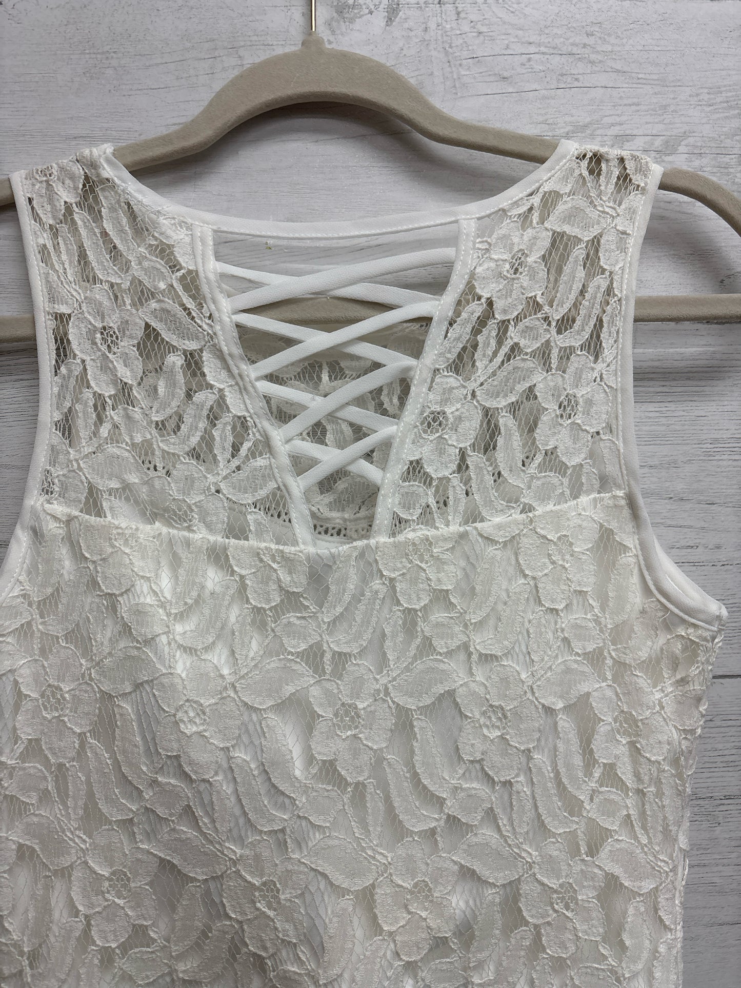 Size 3 Speechless White/Blue Gown