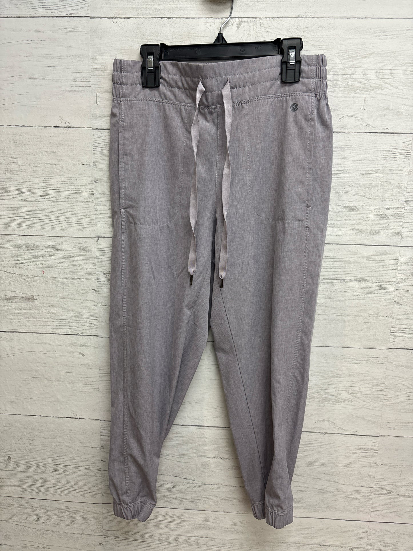 Size S apana Purple Capri