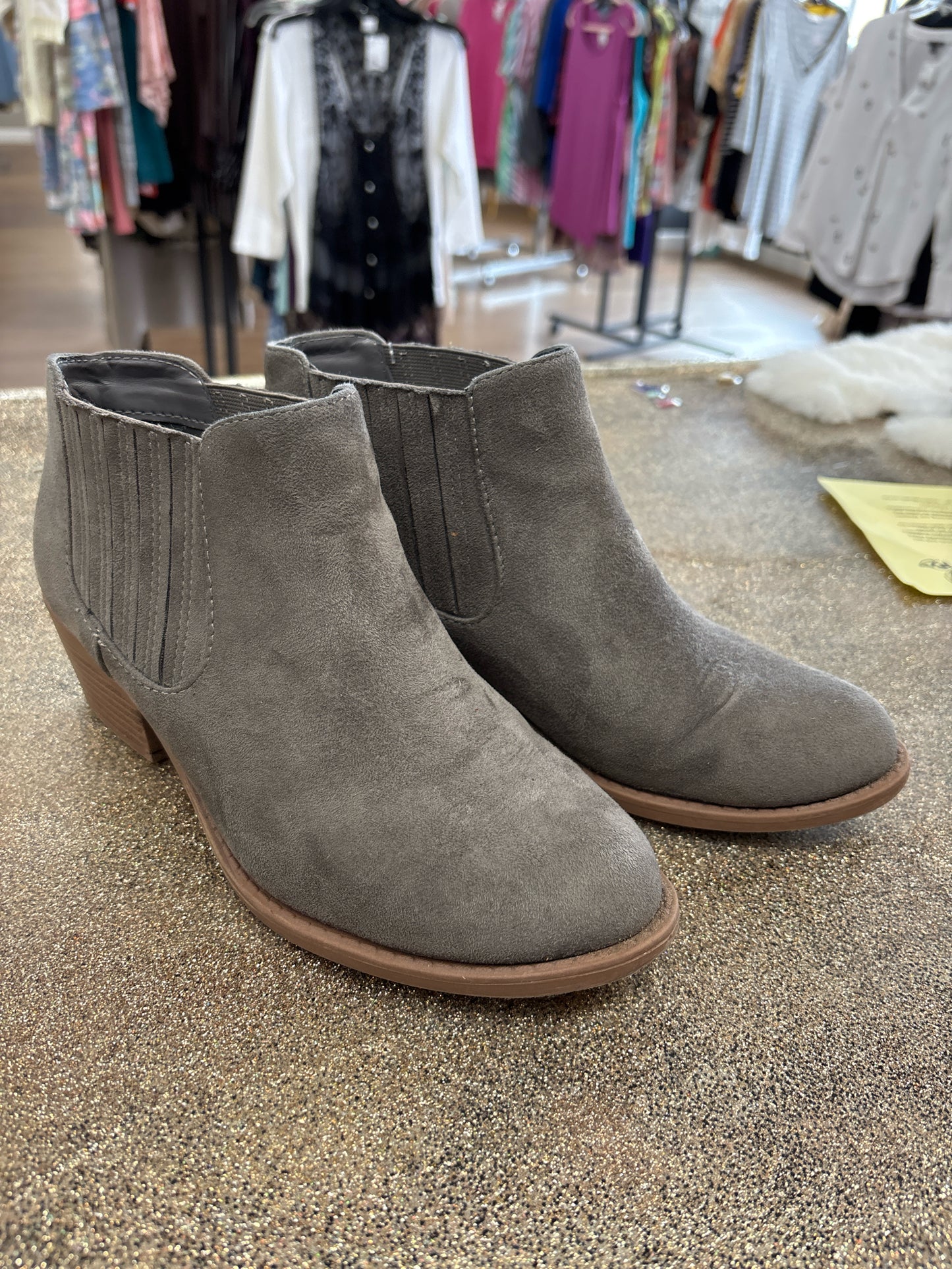8 LCHO BAY Woomens Shoe