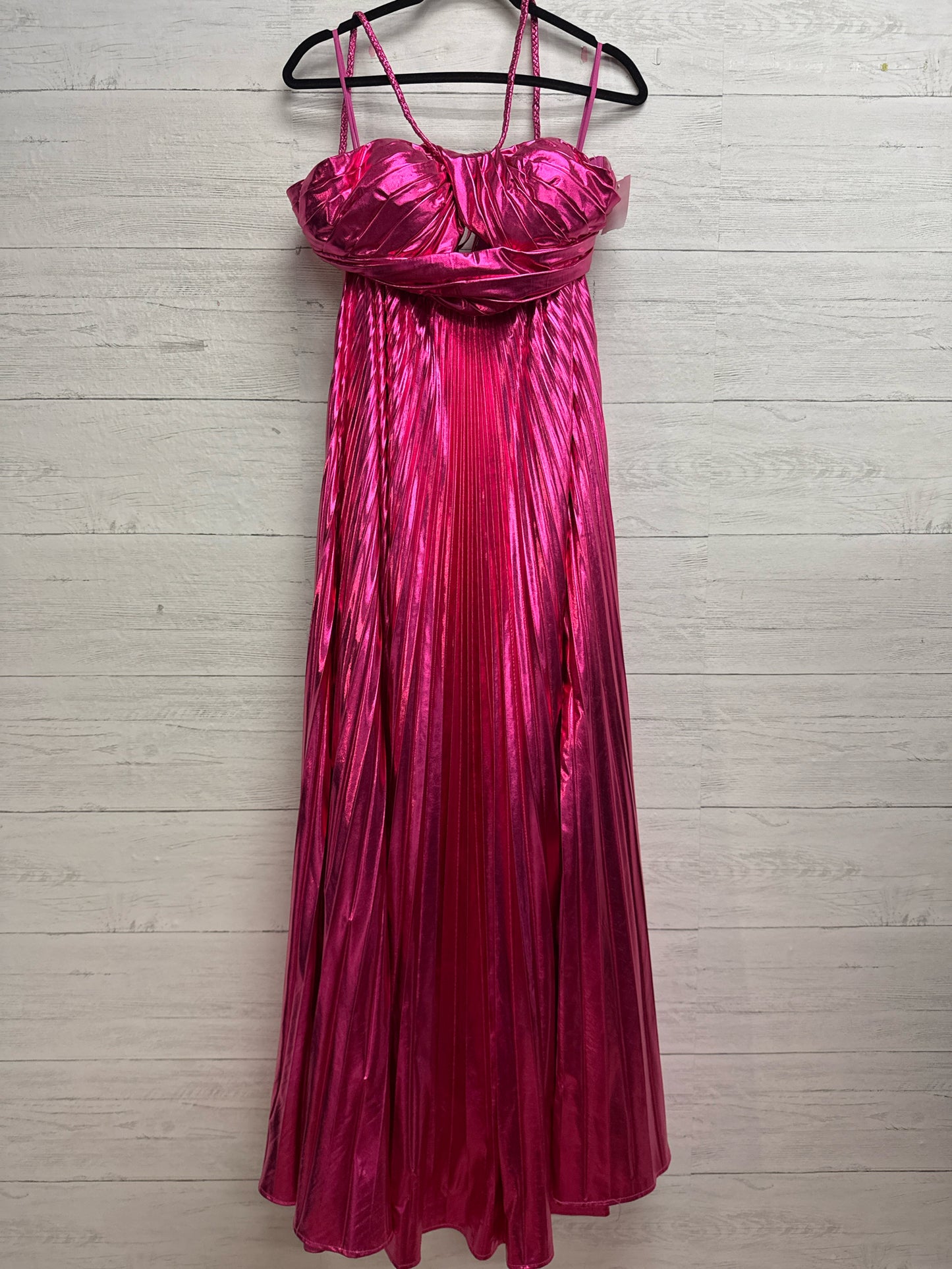 Size 4 No Brand Pink Gown