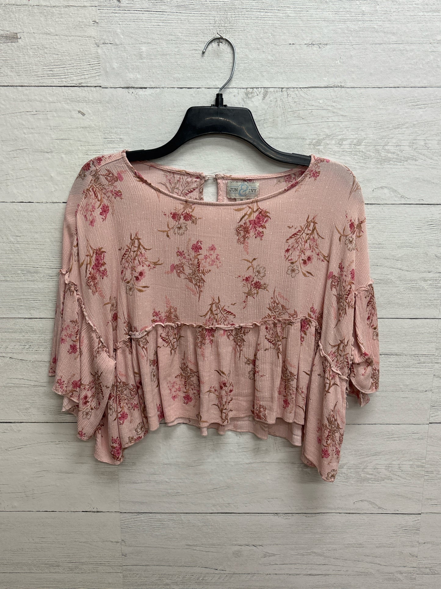 Size M Jun & Ivy Pink Shirt