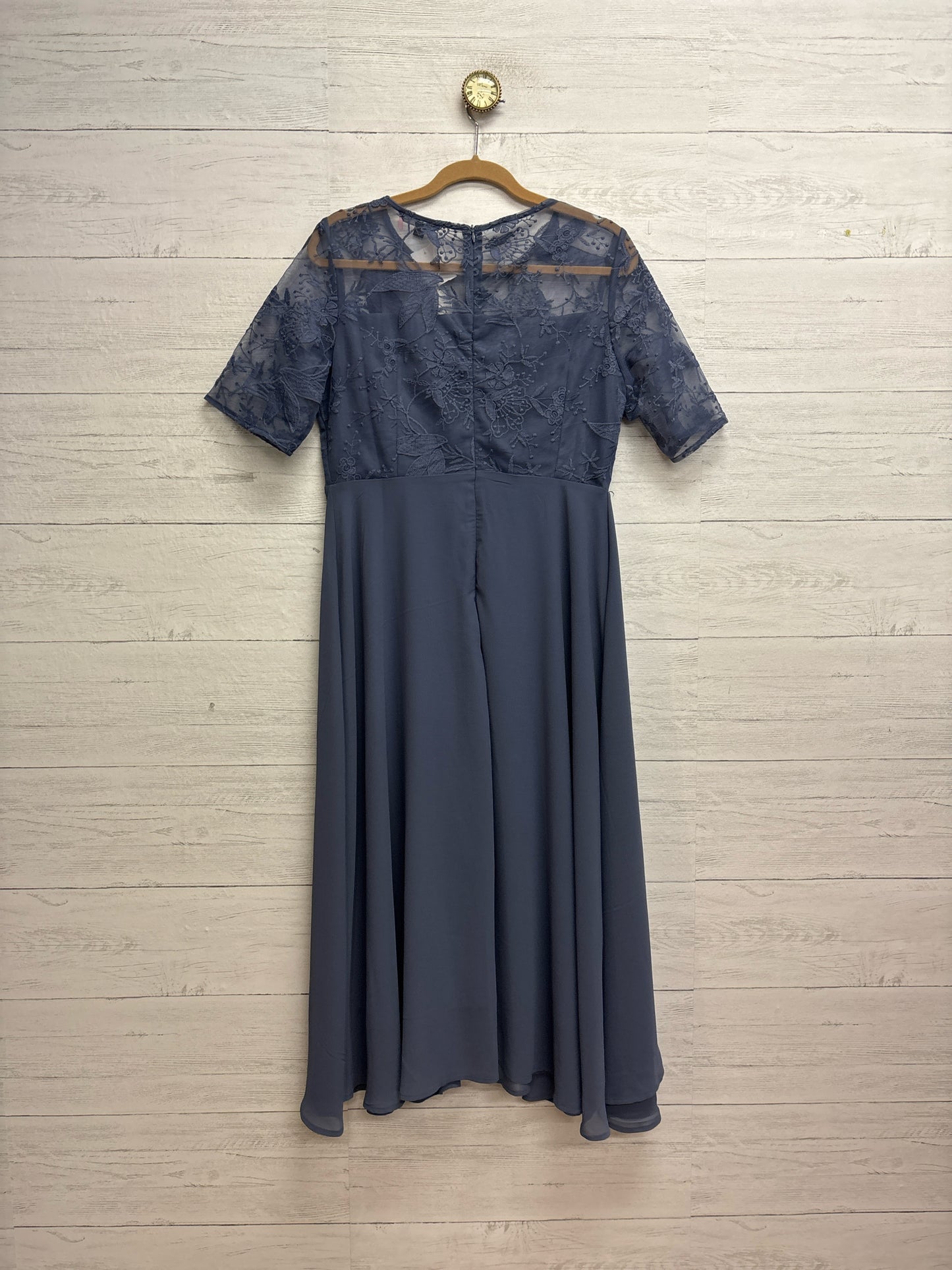 Size L Shall We Blue Gown
