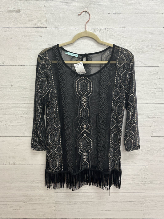 Size M Maurices Black/Grey Shirt