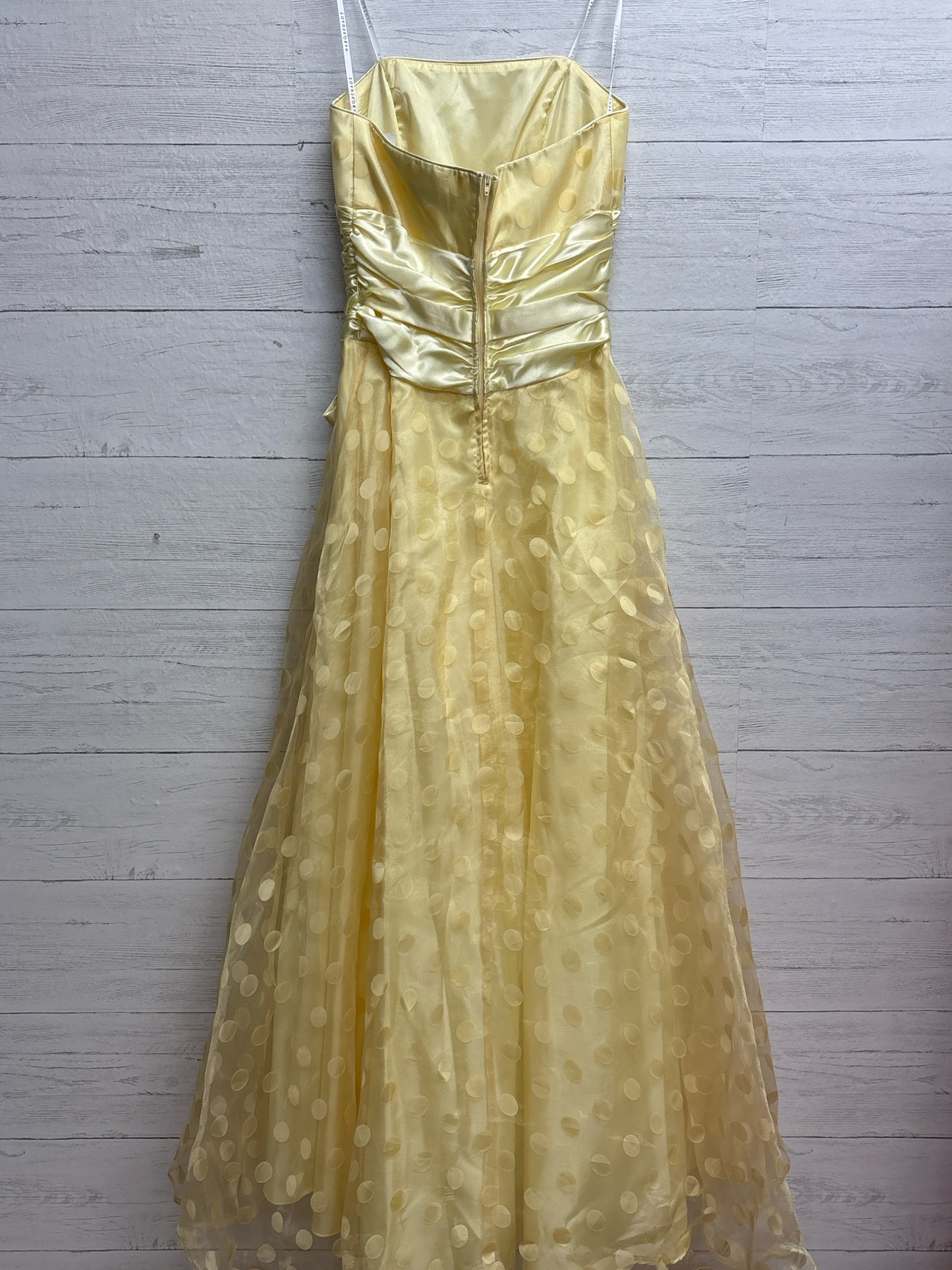 Size 7/8 Masquerade Yellow Gown