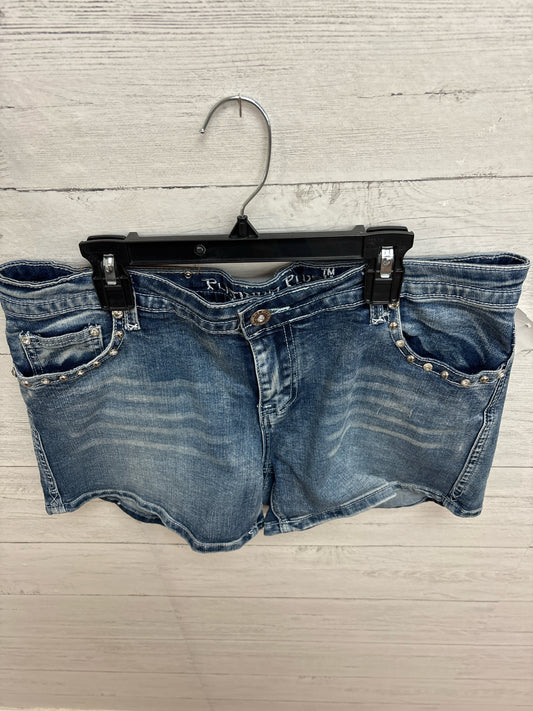 Size XL Platinum Blue Shorts