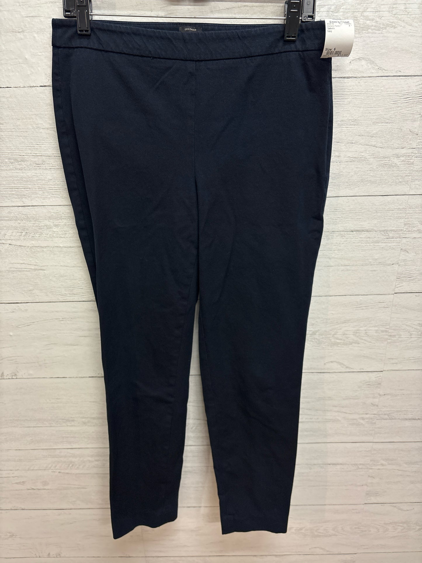 Size 6 Talbot's Navy Womens Pants