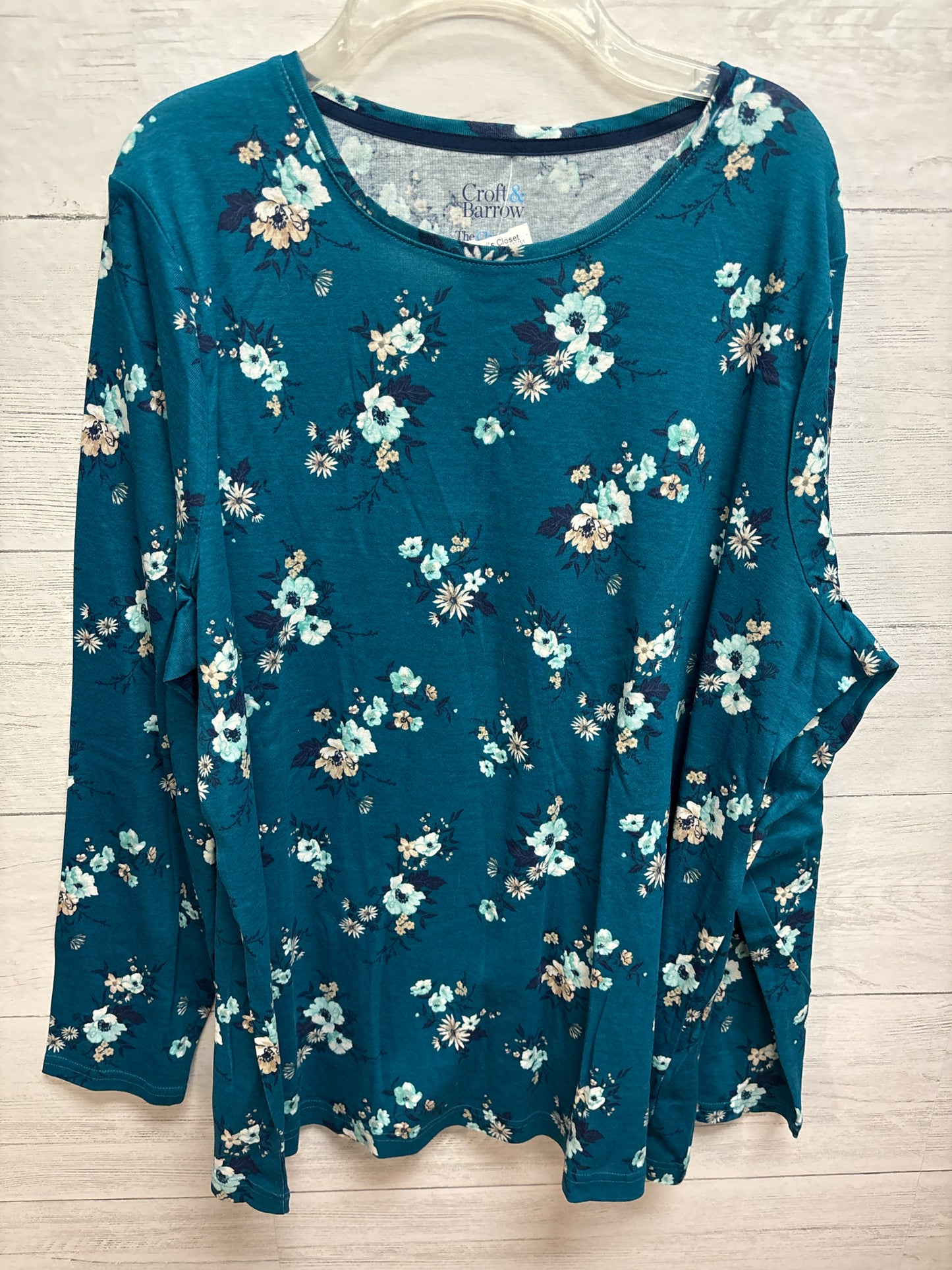 Size 1X Croft & Barrow Blue Womens Shirt