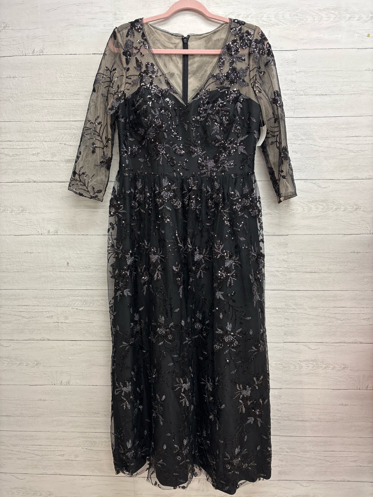 Size 10 JJ's House Black Gown