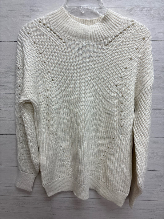 Size M Abercrombie & Fitch White Womens Sweater