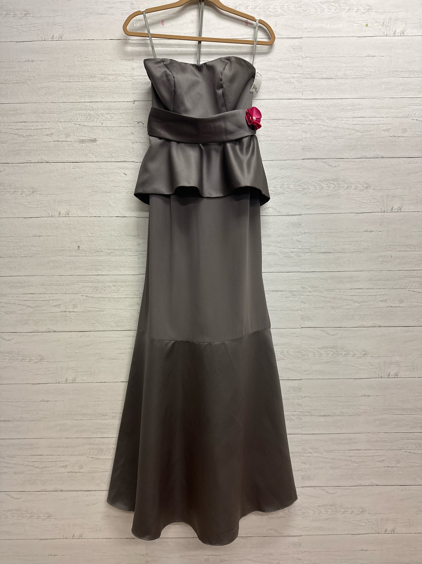 Size 6 Vera Wang Grey Gown