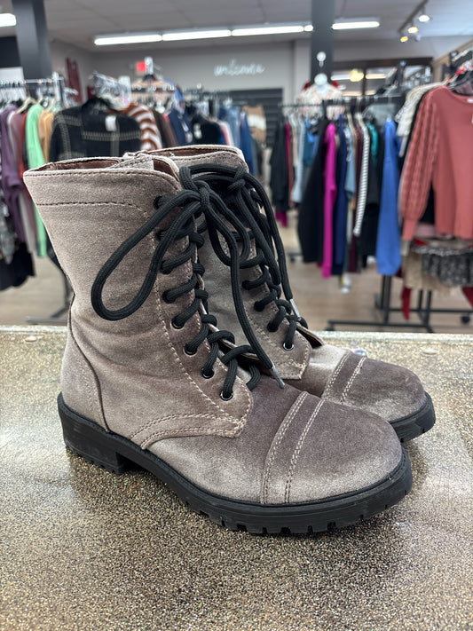 7 Madden Girl Grey Womens Shoe