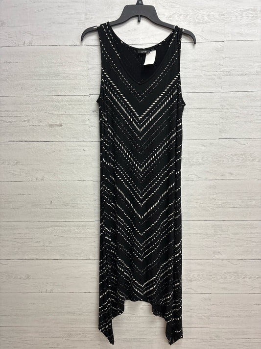 Size M Apt. 9 Black/White Dress