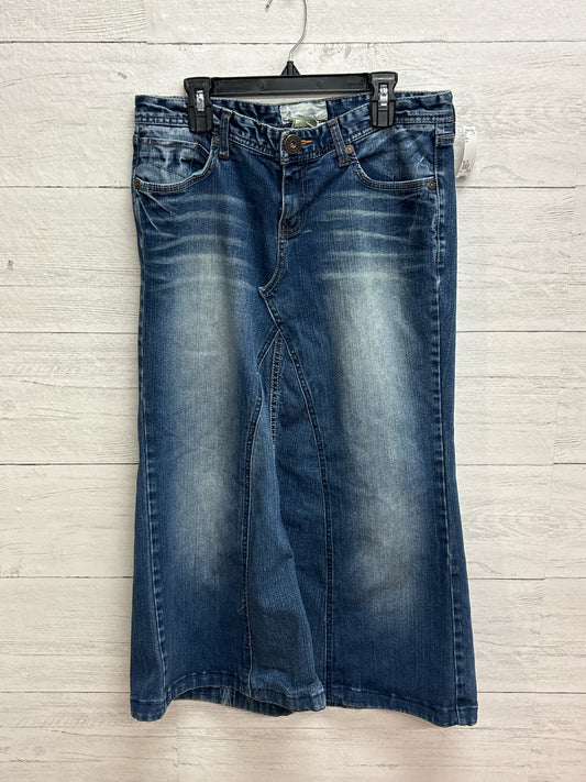 Size 5/6 Maurices Denim Skirt