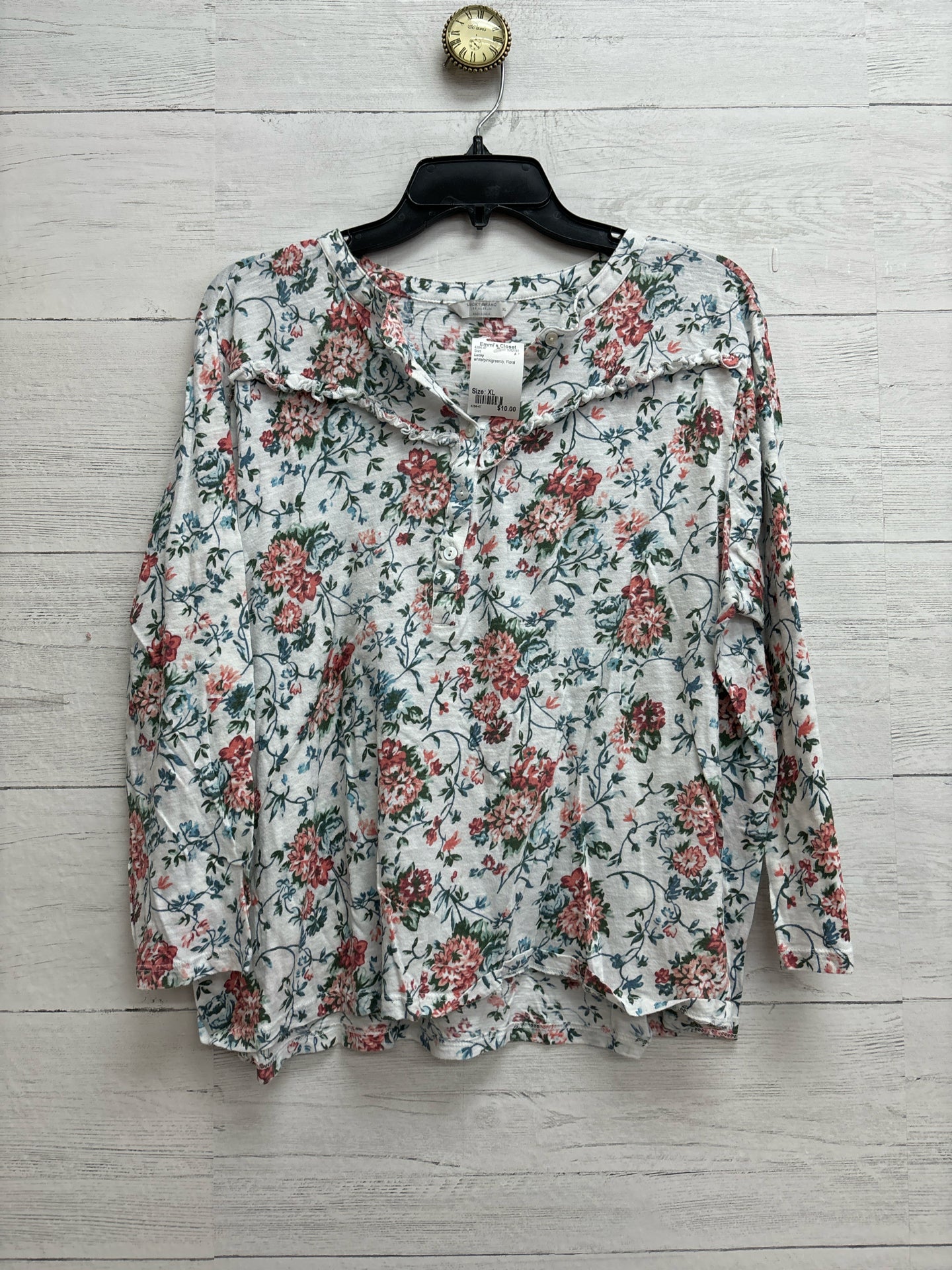 Size XL Lucky white/pink/green/y Shirt