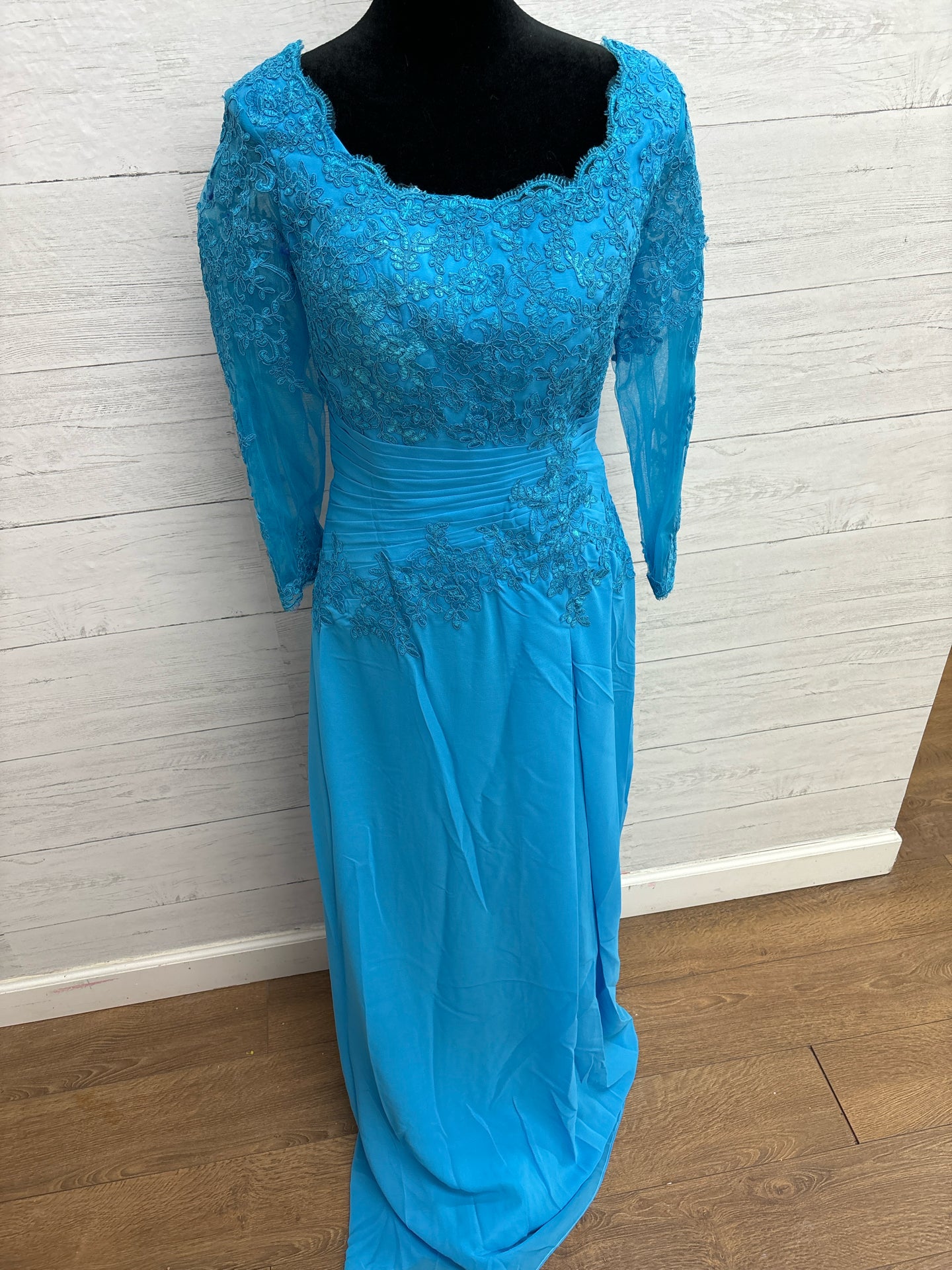 Size 8 Blue Gown