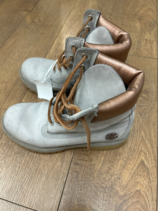 6.5 Timberland Grey Boots