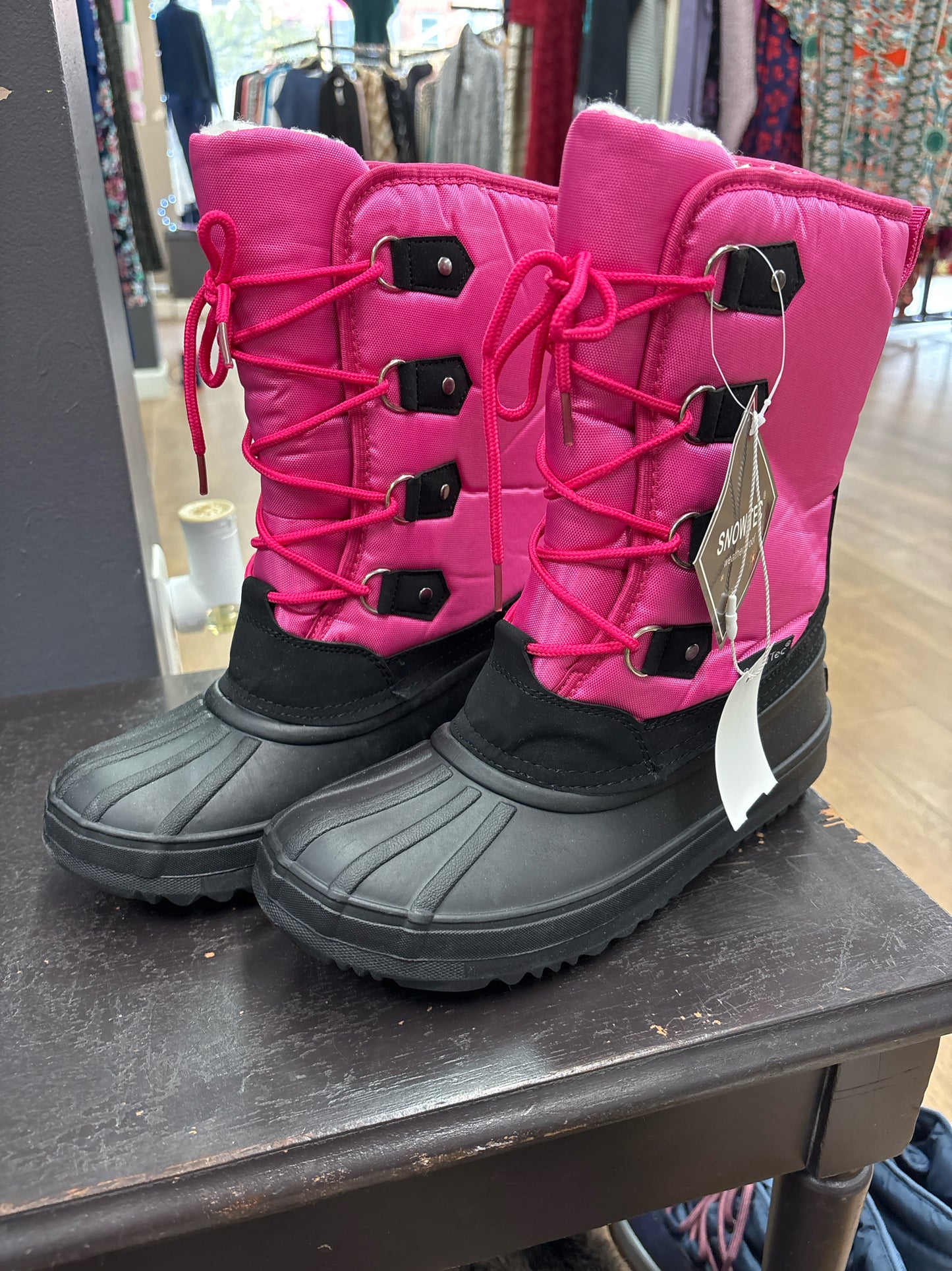 9 Snow Tech Pink Womens Boots