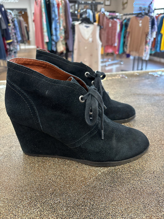 8 LUCKY BRAND Black Boots