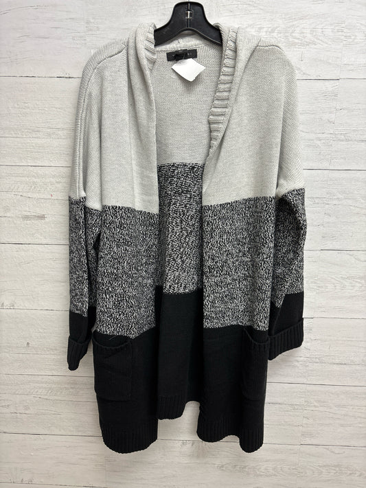 Size XL Tahari Grey/black Womens Cardigan
