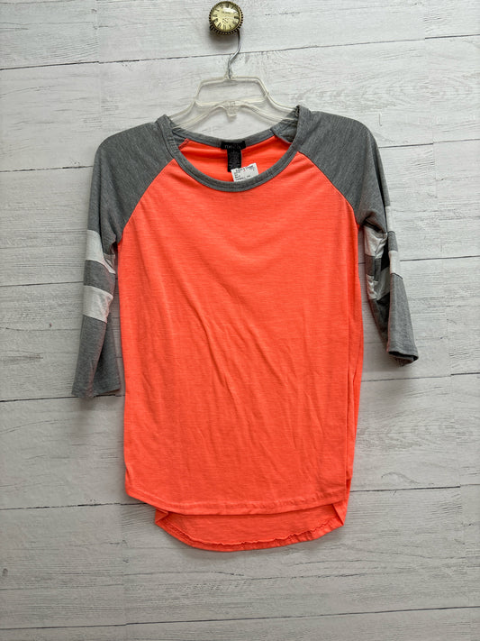 Size S Rue 21 Orange/gray Shirt