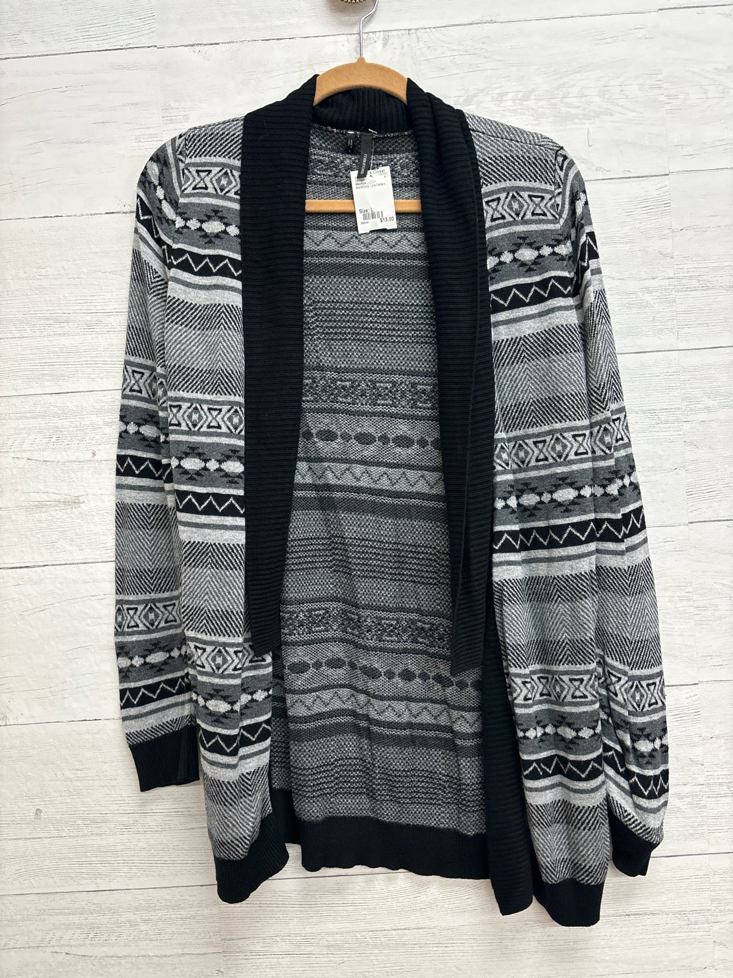 Size L Maurices Black/Grey Cardigan