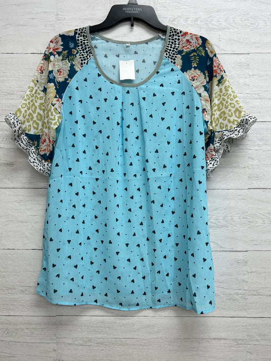 Size M Blue/Green Shirt